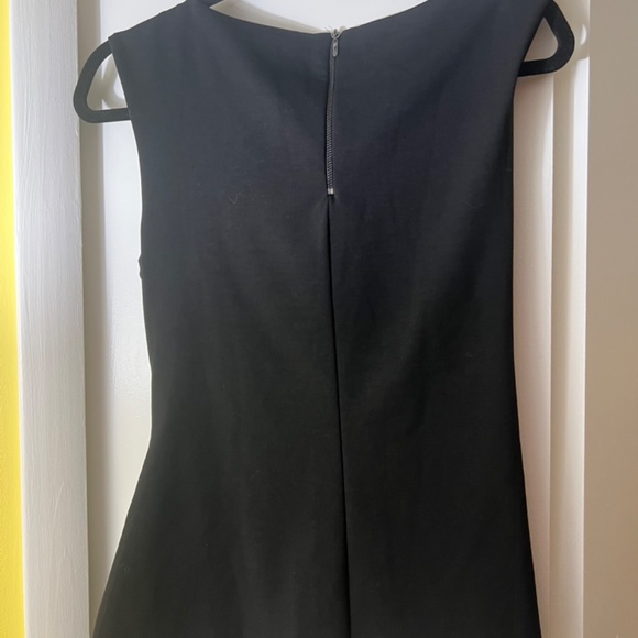 WHBM to - Picture 2 of 2